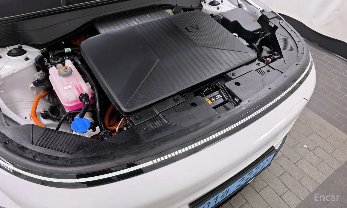 Фото 6 - Hyundai Kona