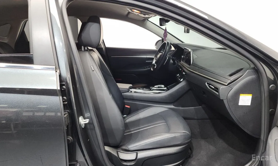 Фото 11 - Hyundai Sonata