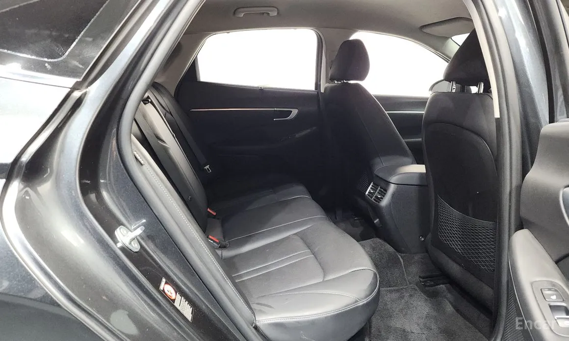 Фото 12 - Hyundai Sonata