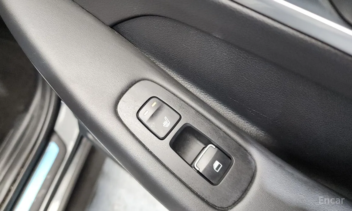 Фото 19 - Hyundai Sonata