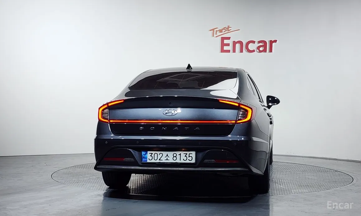 Фото 4 - Hyundai Sonata