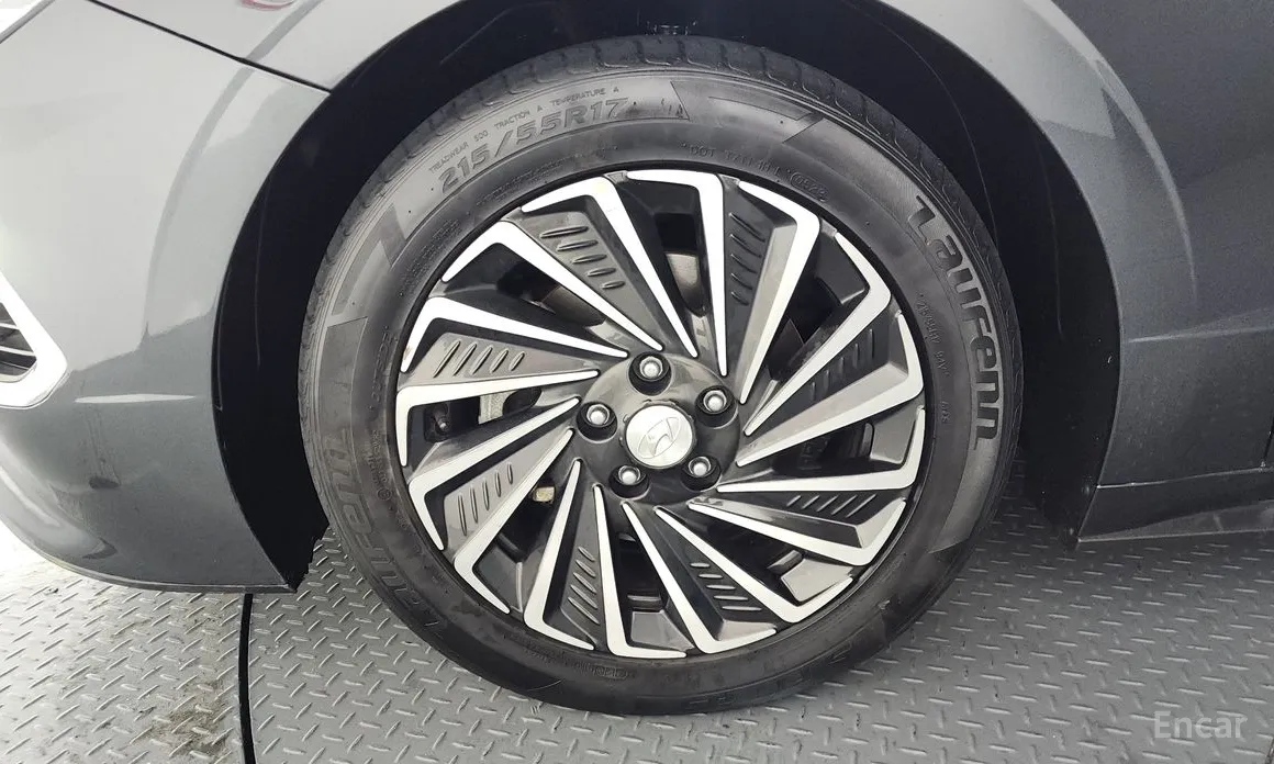 Фото 5 - Hyundai Sonata