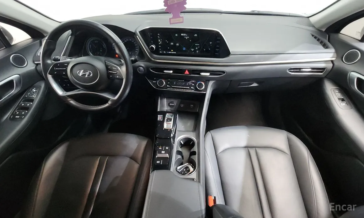 Фото 7 - Hyundai Sonata