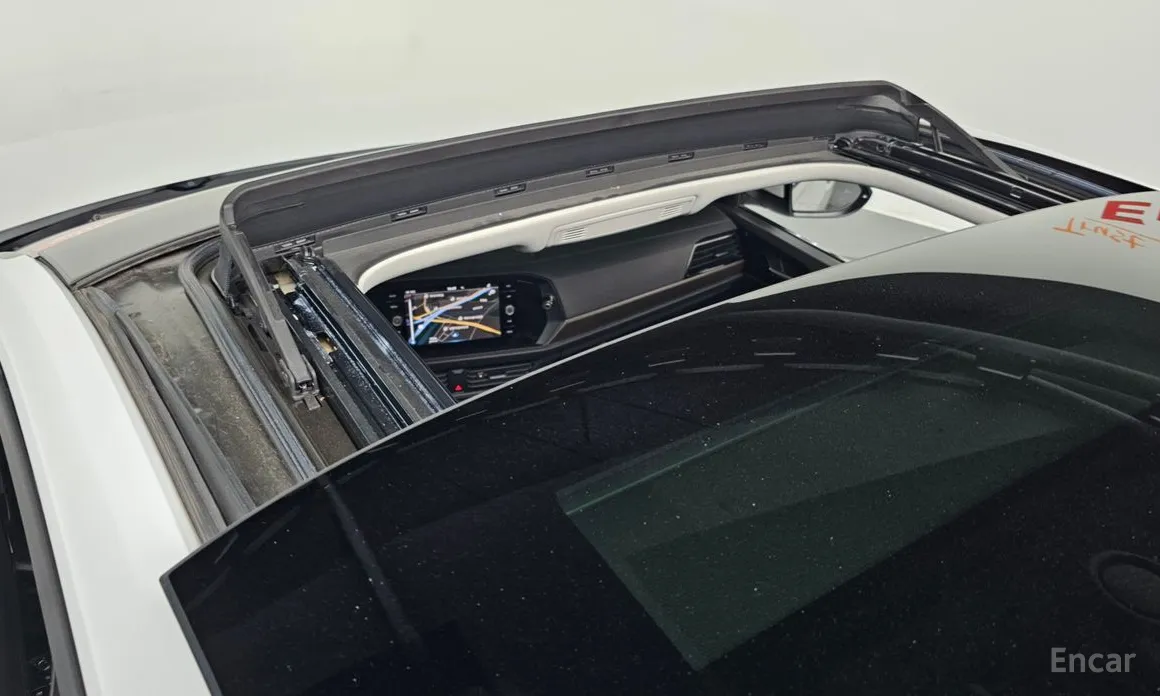 Photo 18 - Volkswagen Jetta