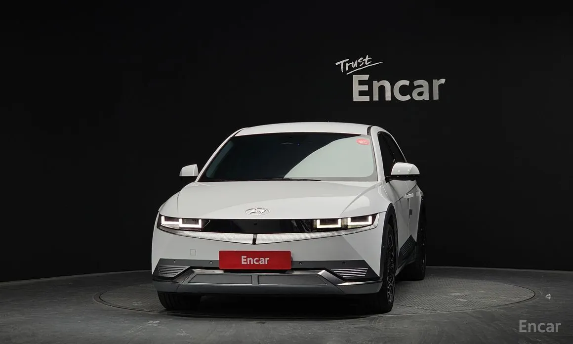 Photo 3 - Hyundai Ioniq 5