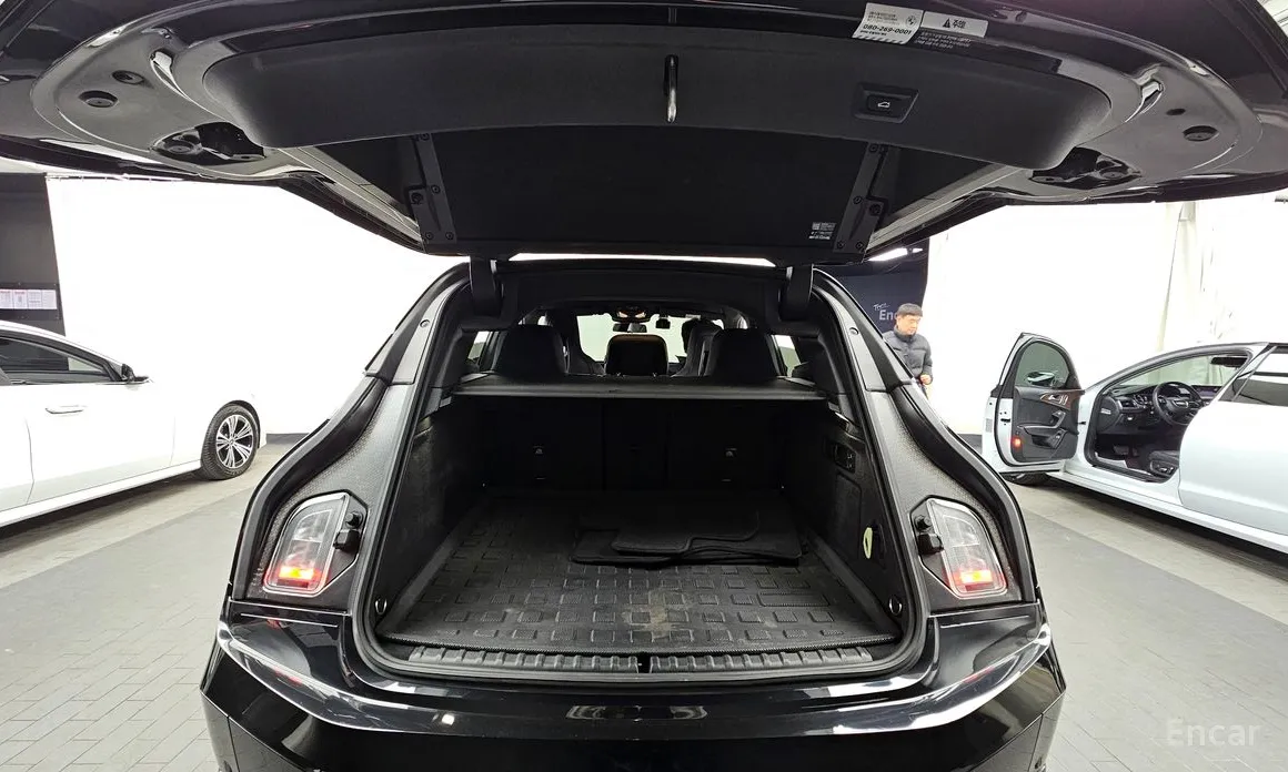 Фото 20 - BMW iX