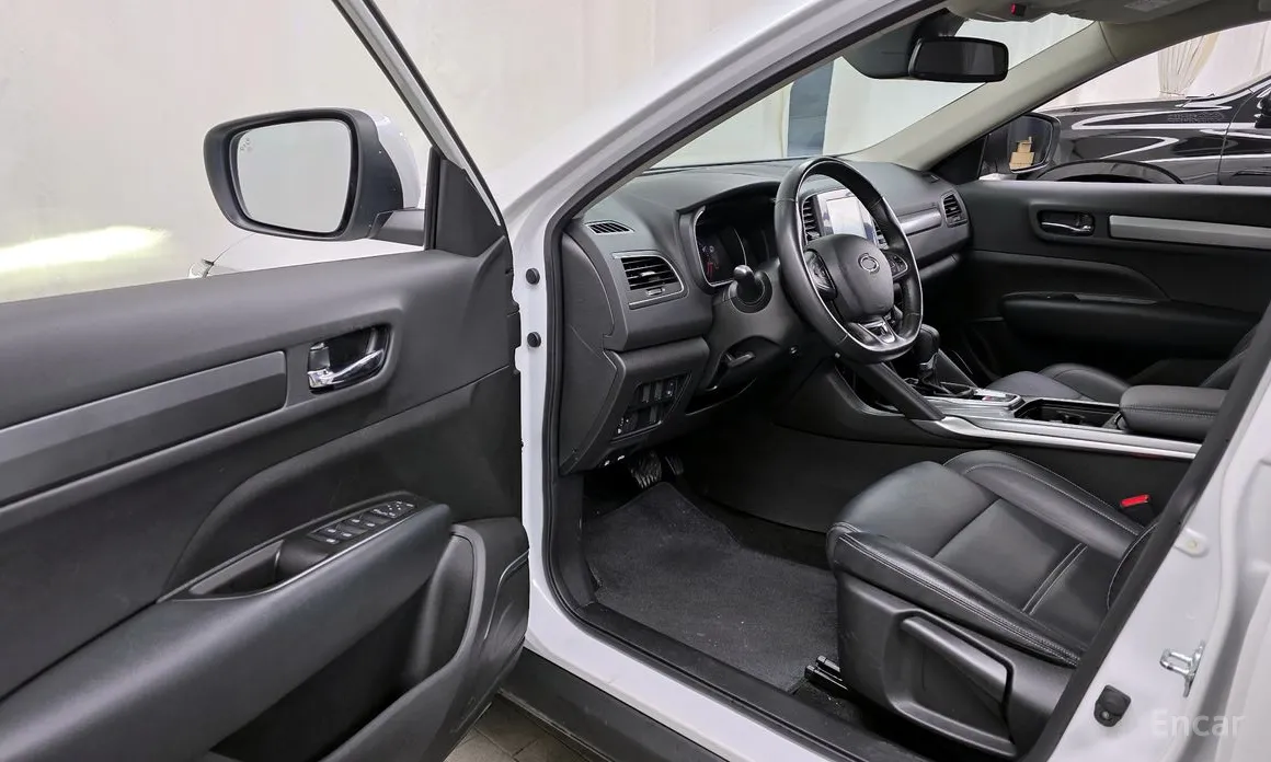 Фото 10 - Renault QM6