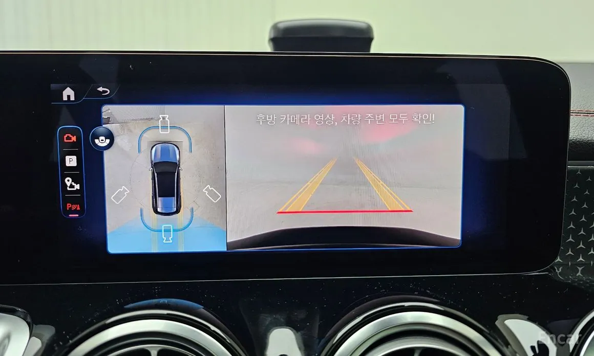 Фото 14 - Mercedes-Benz EQB