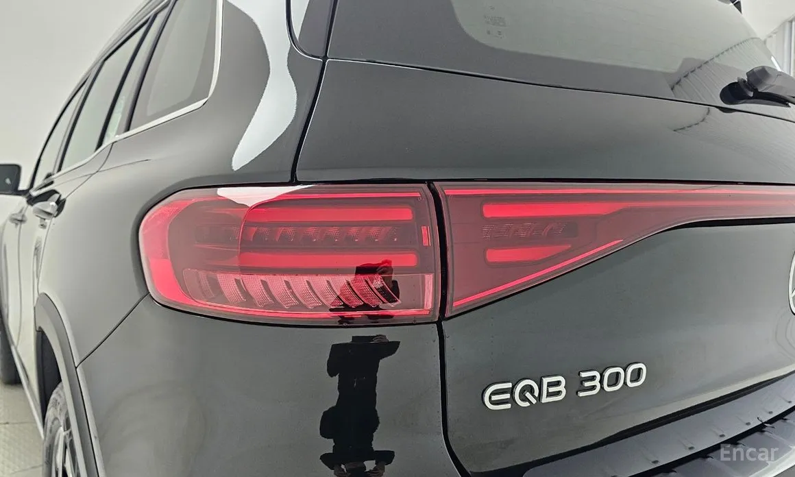 Фото 5 - Mercedes-Benz EQB