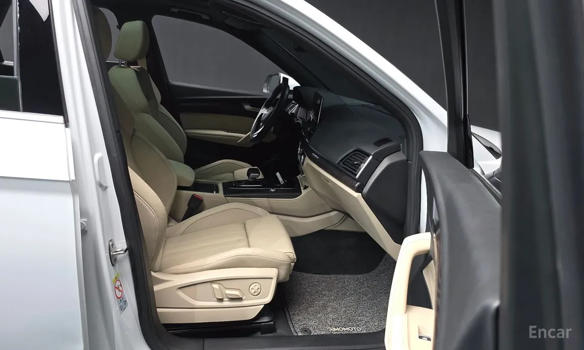 Фото 11 - Audi Q5