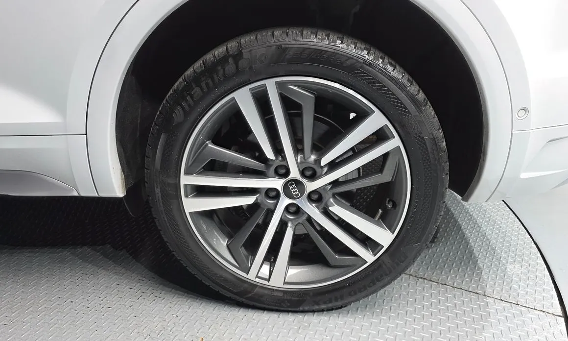 Фото 5 - Audi Q5