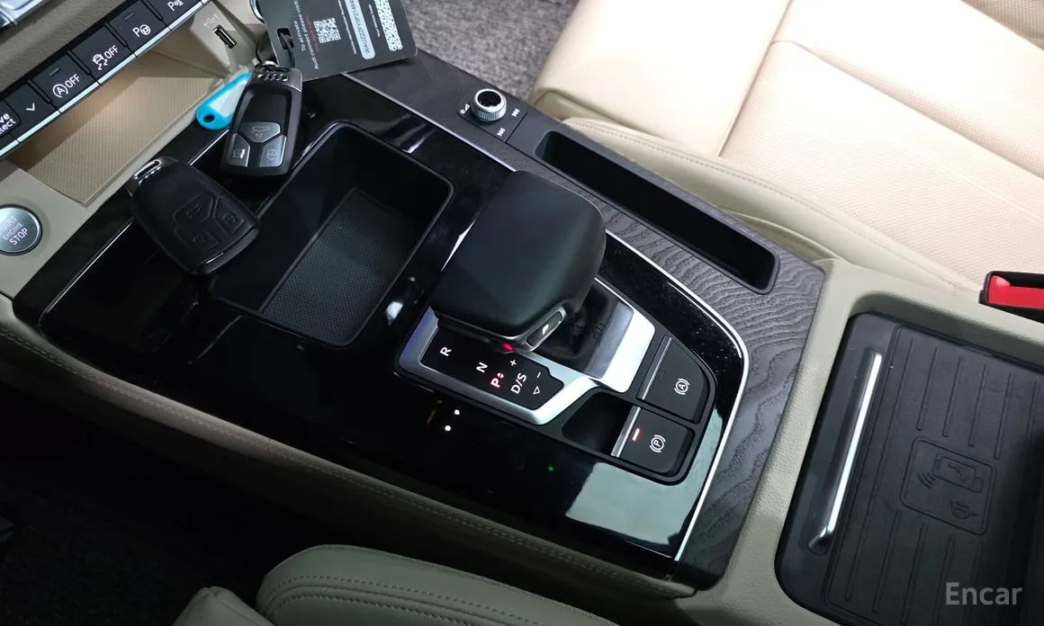 Фото 9 - Audi Q5