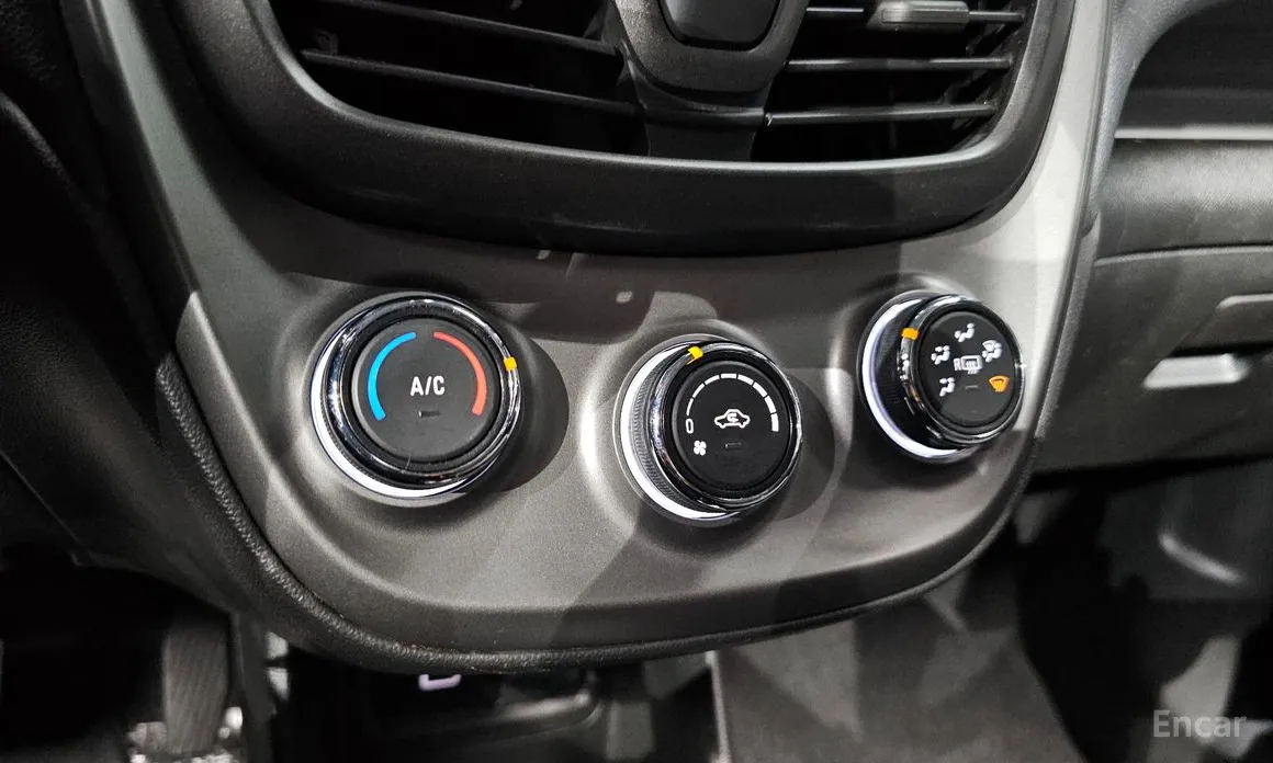 Фото 19 - Chevrolet Spark