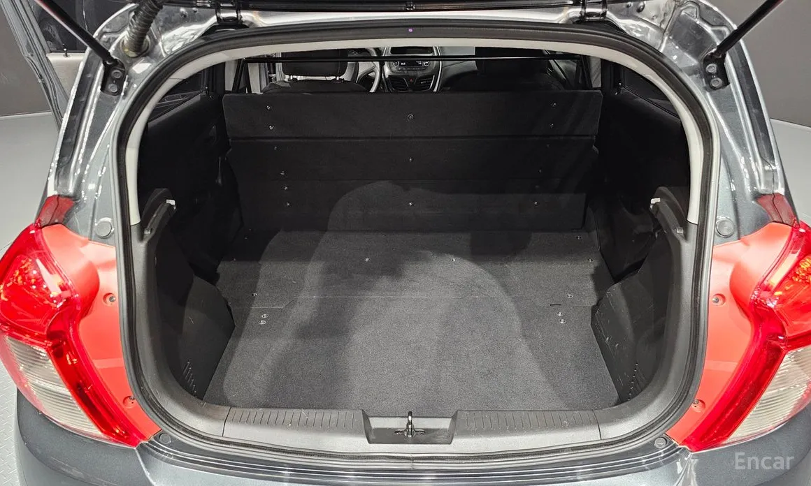 Фото 20 - Chevrolet Spark