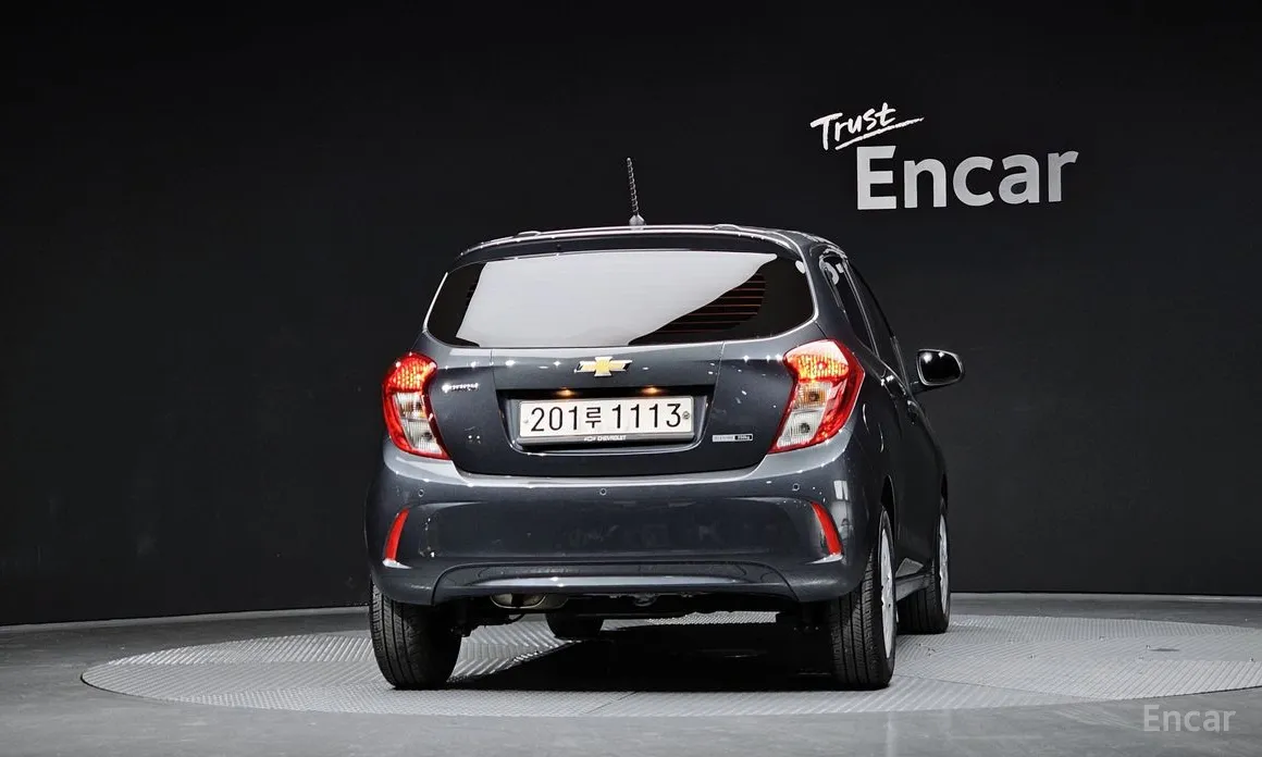 Фото 4 - Chevrolet Spark