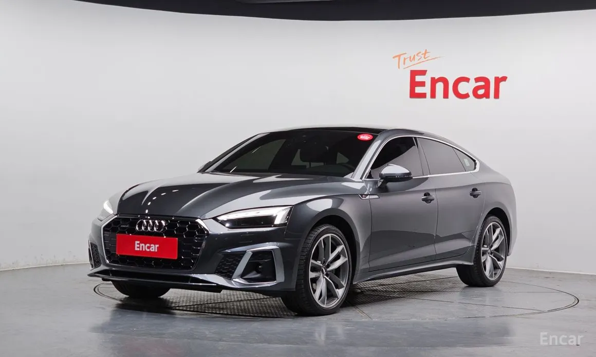 Фото 1 - Audi A5