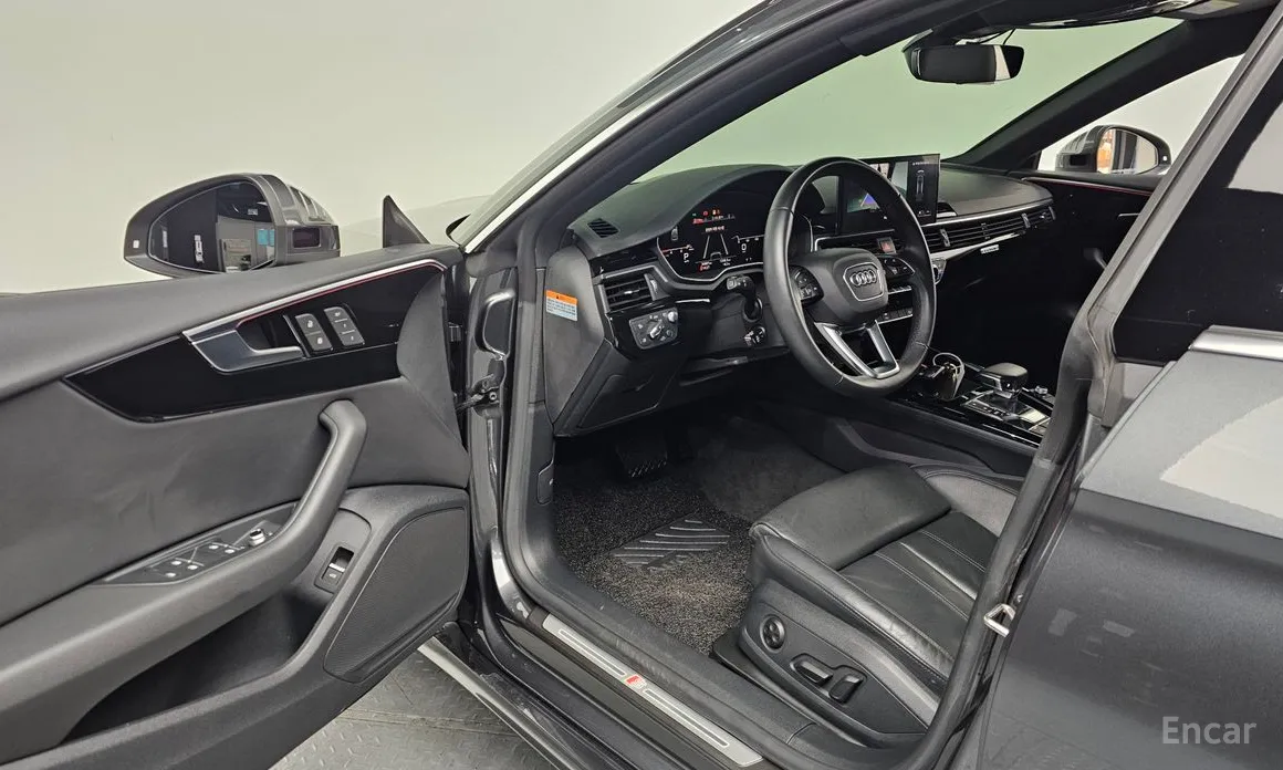 Фото 10 - Audi A5