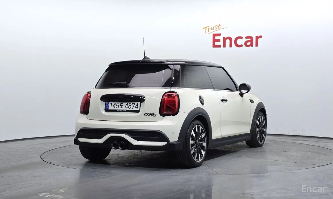 Фото 2 - Mini Cooper