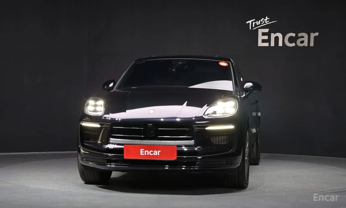 Фото 3 - Porsche Macan