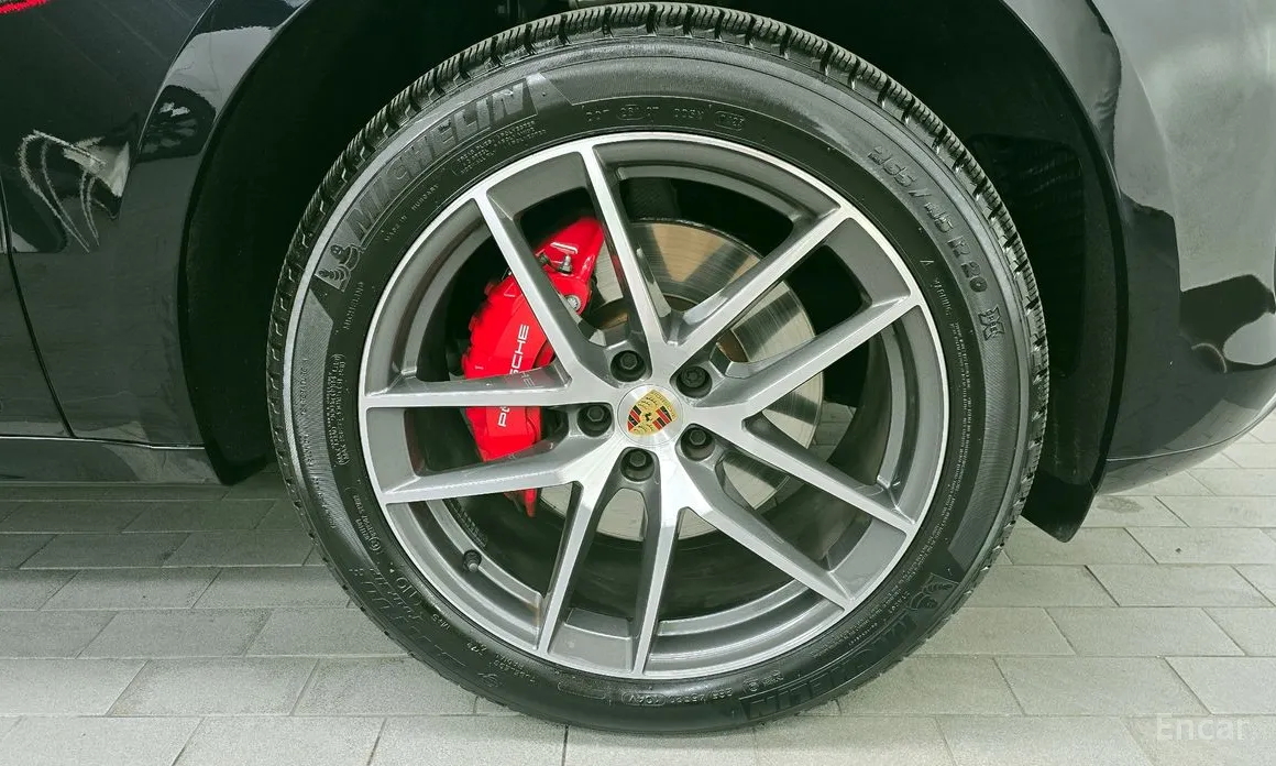 Фото 5 - Porsche Macan