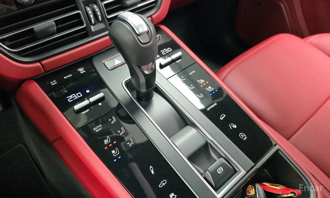 Фото 9 - Porsche Macan