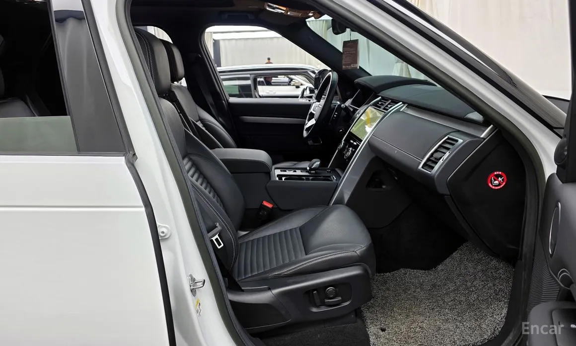 Фото 11 - Land Rover Discovery