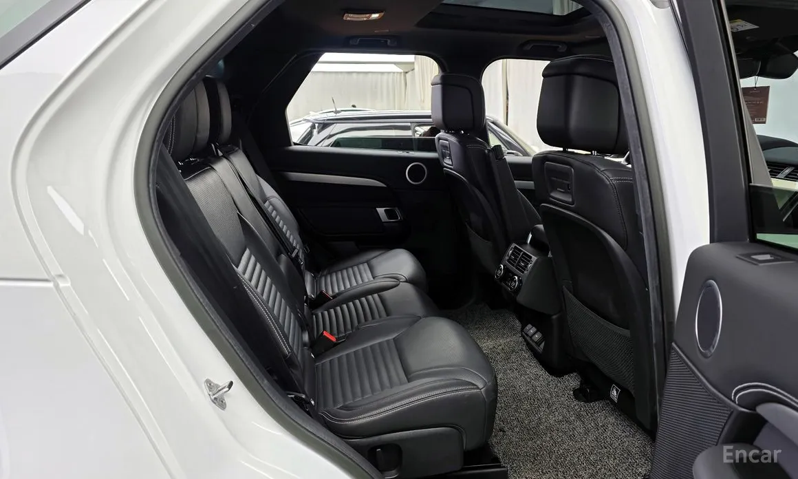 Фото 12 - Land Rover Discovery