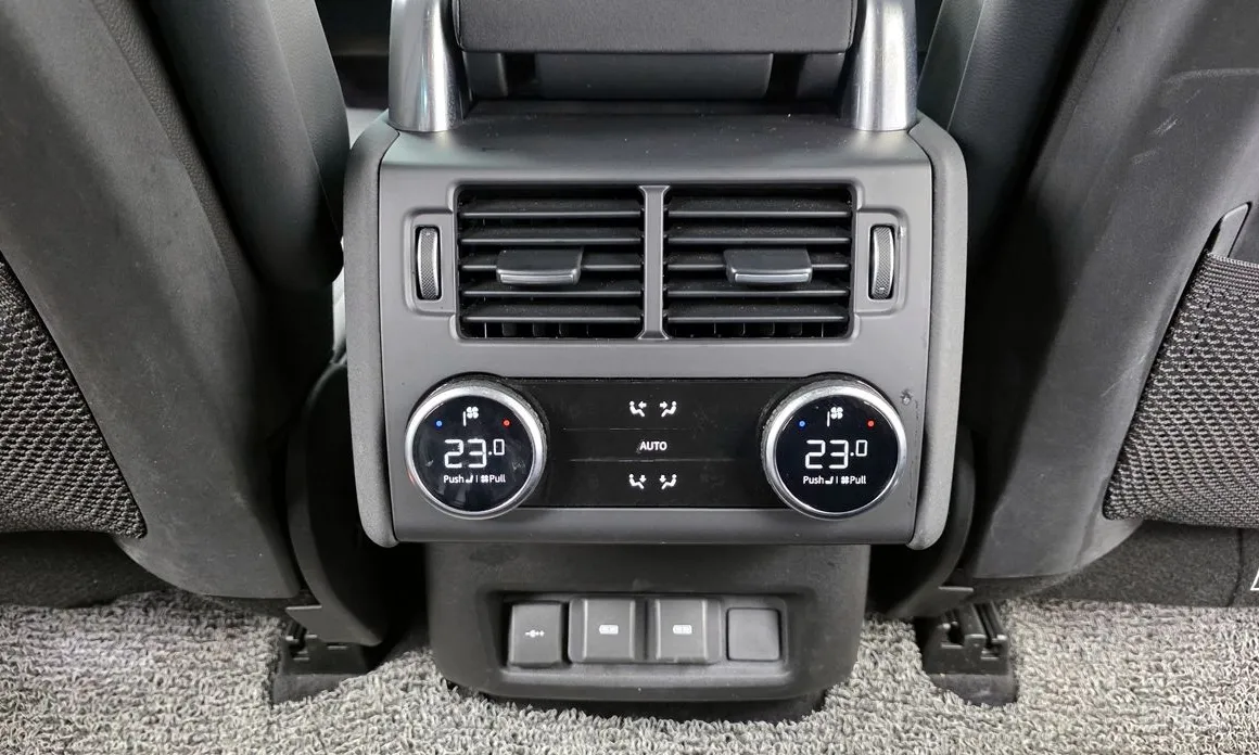 Фото 18 - Land Rover Discovery