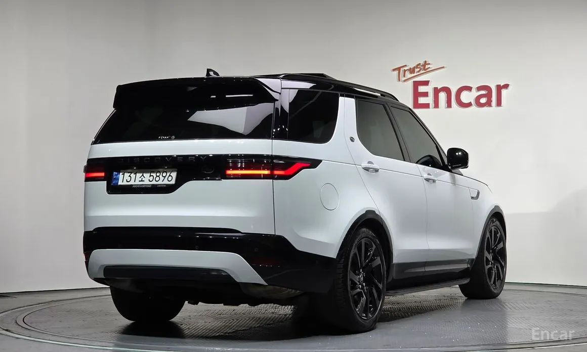 Фото 2 - Land Rover Discovery