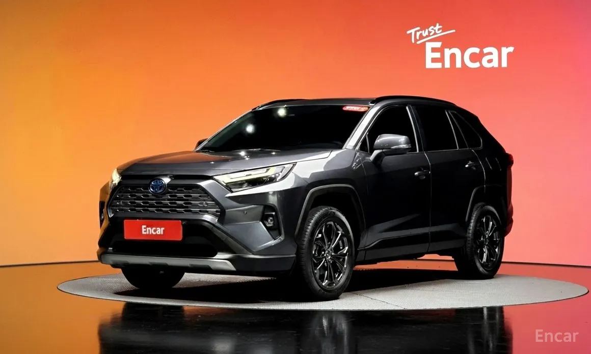 Фото 1 - Toyota RAV4