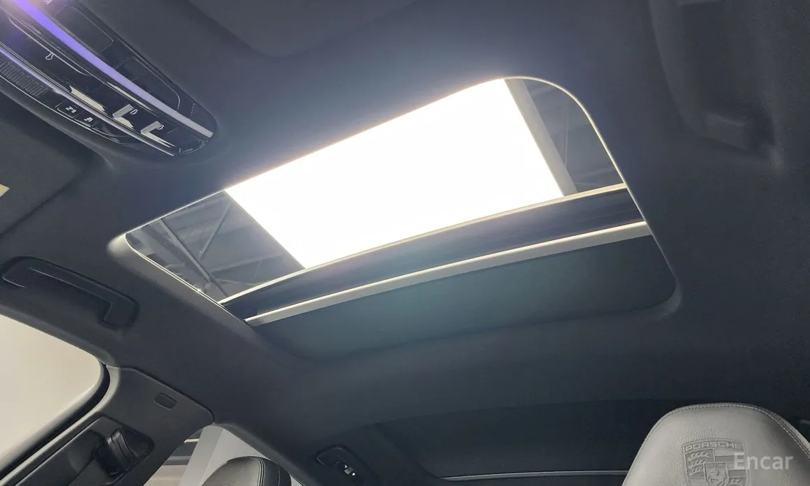 Фото 19 - Porsche Panamera