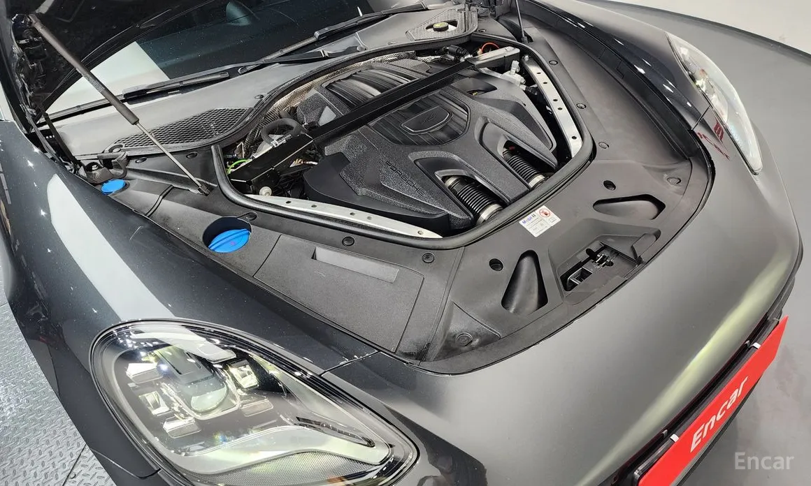 Фото 6 - Porsche Panamera