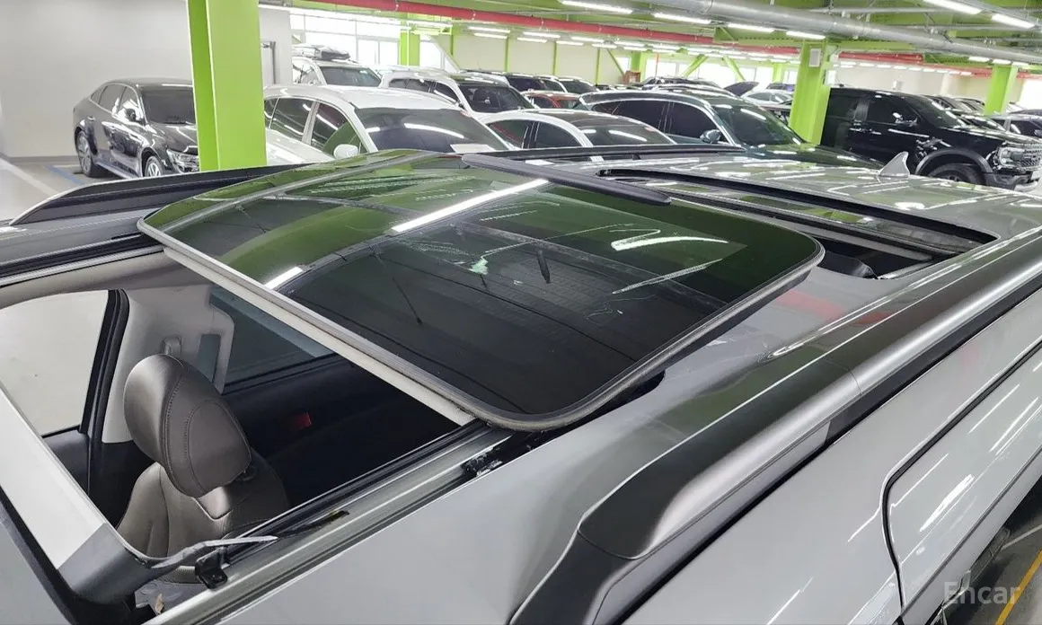 Фото 12 - Kia Carnival