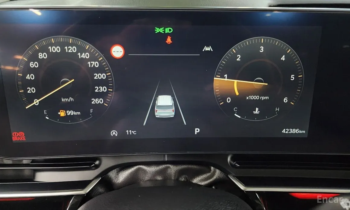 Фото 8 - Kia Carnival