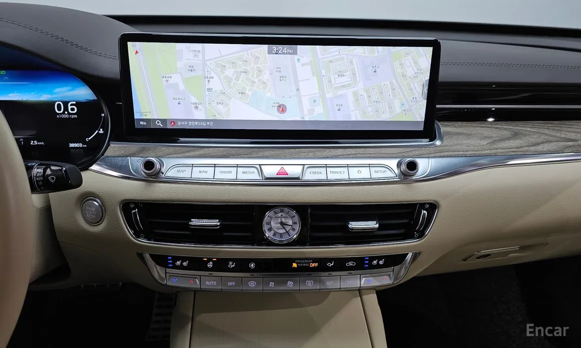 Фото 14 - Kia K9