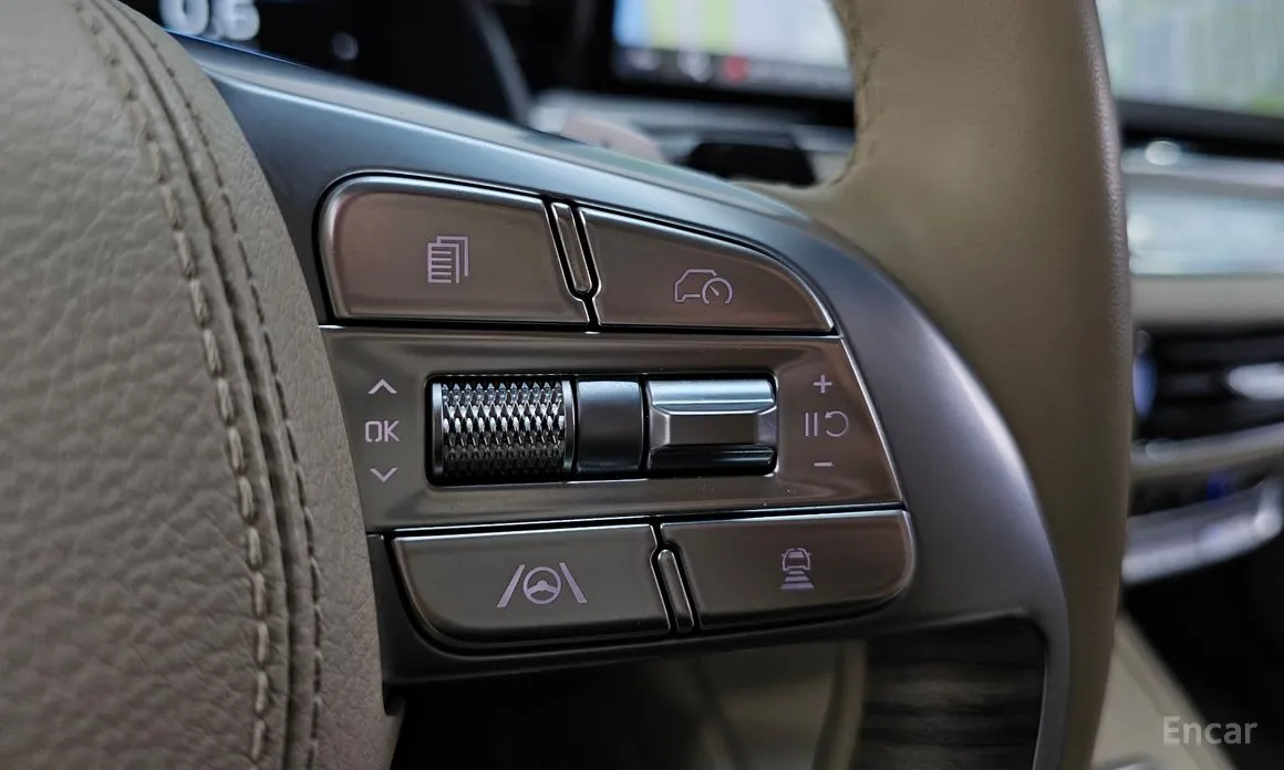 Фото 18 - Kia K9