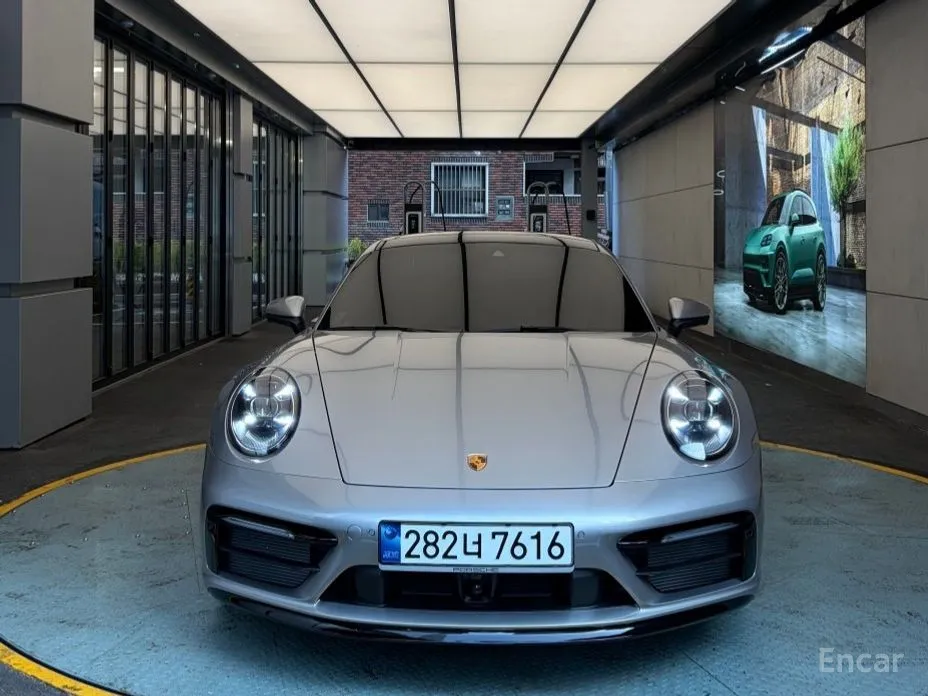 Фото 3 - Porsche 911