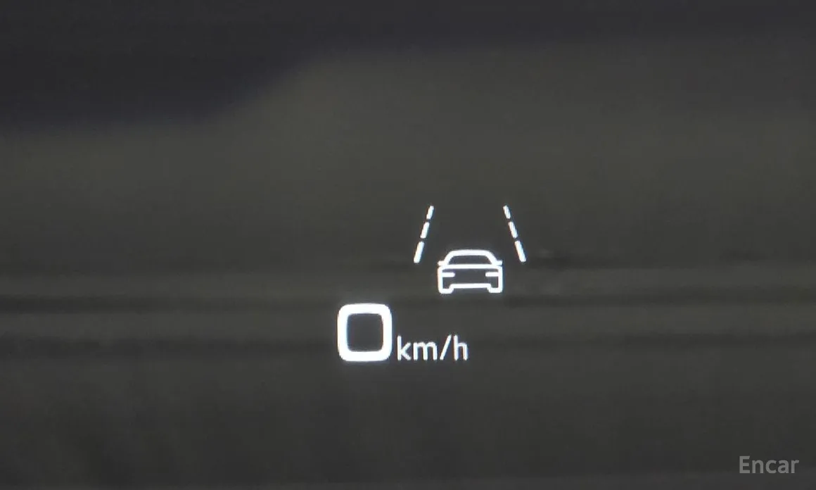 Фото 18 - Audi SQ7