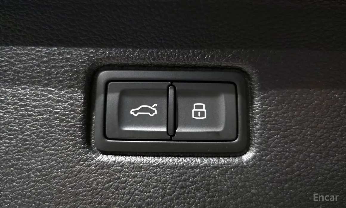 Фото 20 - Audi SQ7