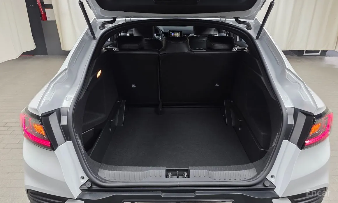 Фото 20 - Renault Arkana