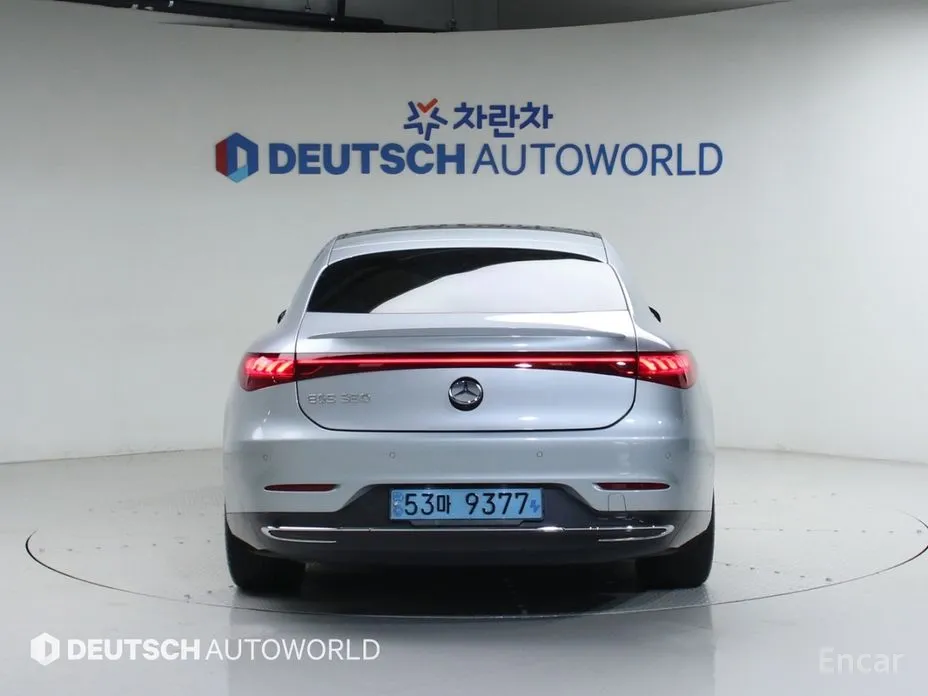 Фото 4 - Mercedes-Benz EQS