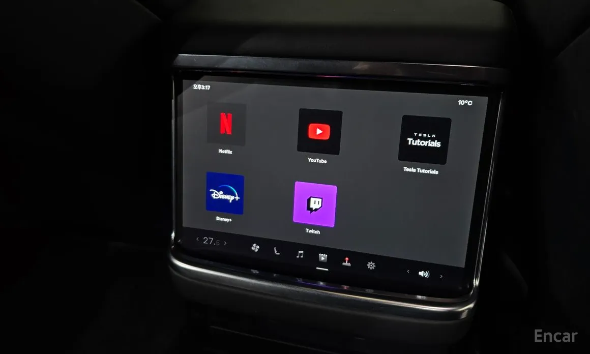 Фото 19 - Tesla Model X