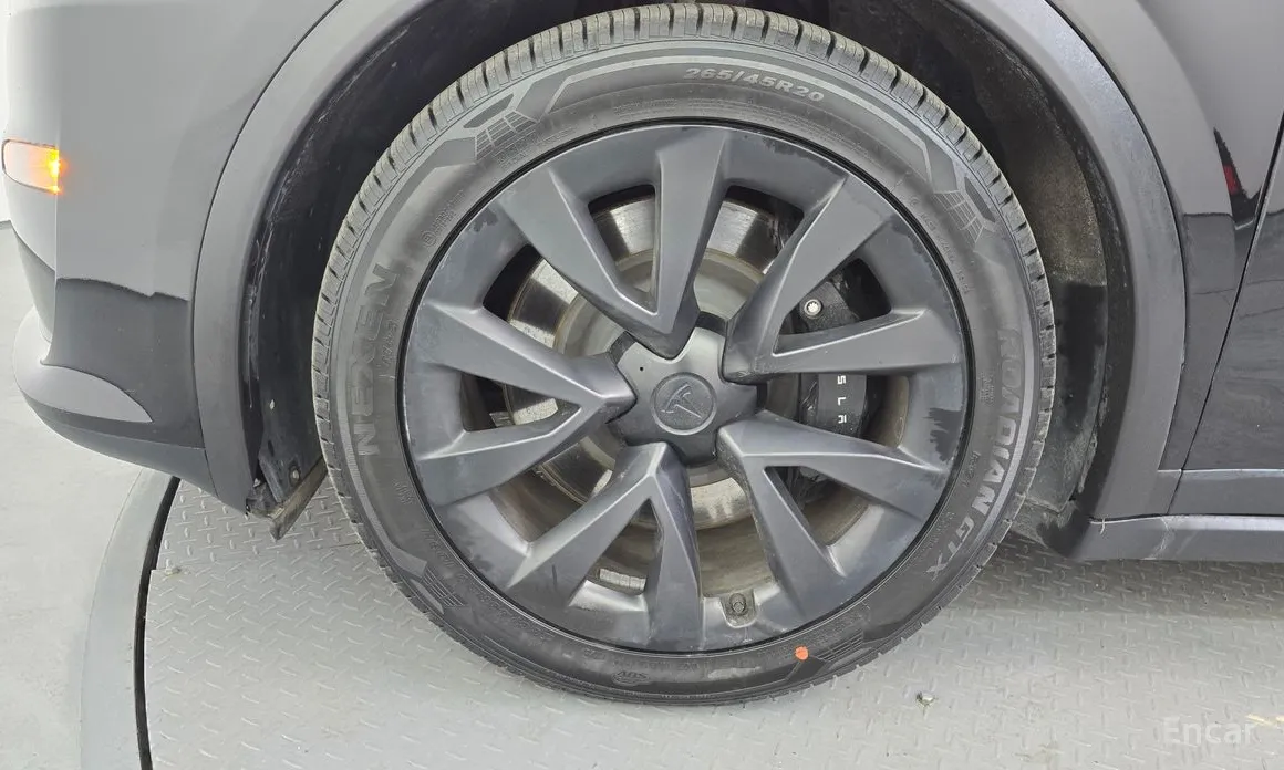 Фото 5 - Tesla Model X