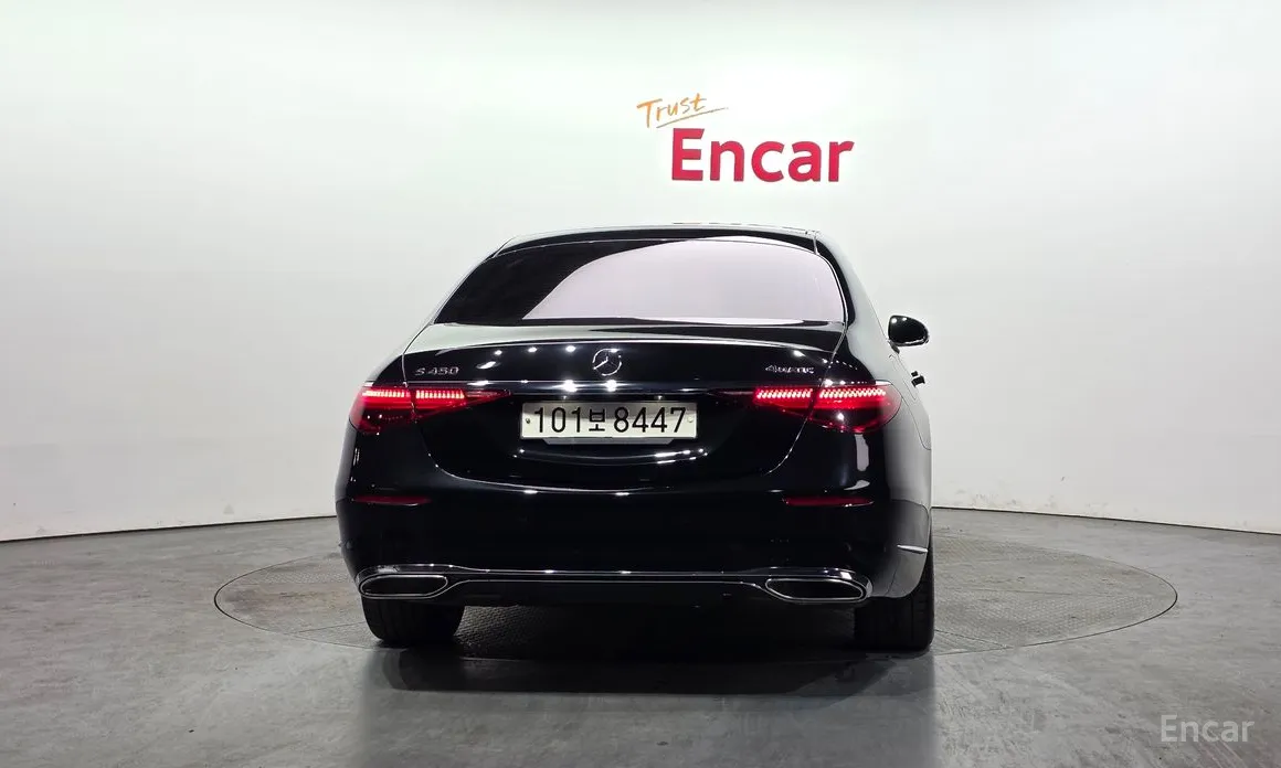 Фото 4 - Mercedes-Benz S-Class