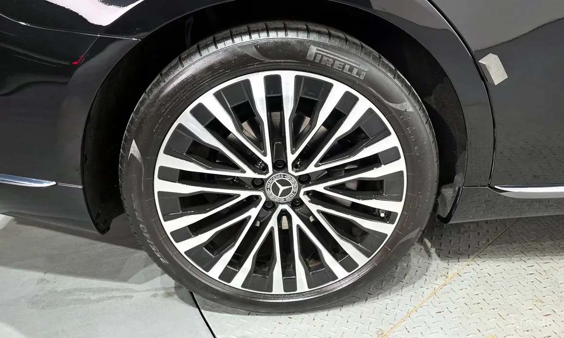 Фото 5 - Mercedes-Benz S-Class