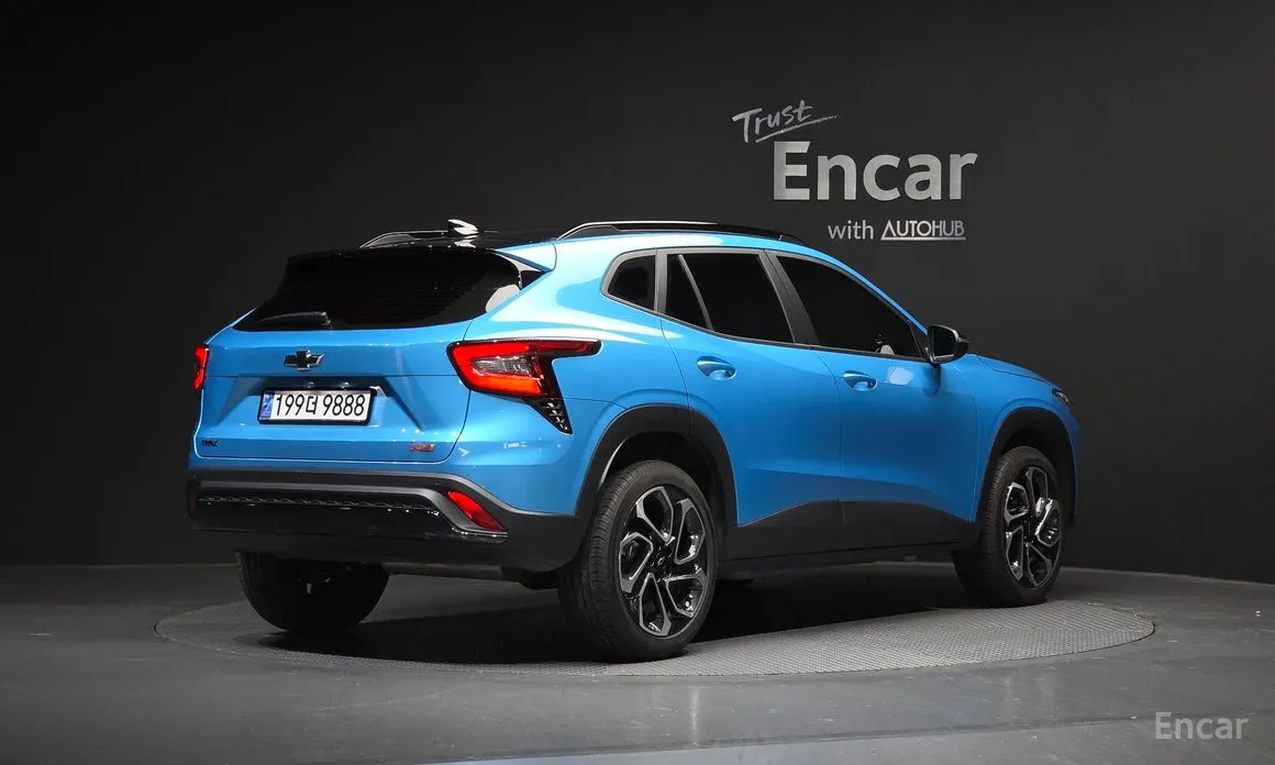 Фото 2 - Chevrolet Trax