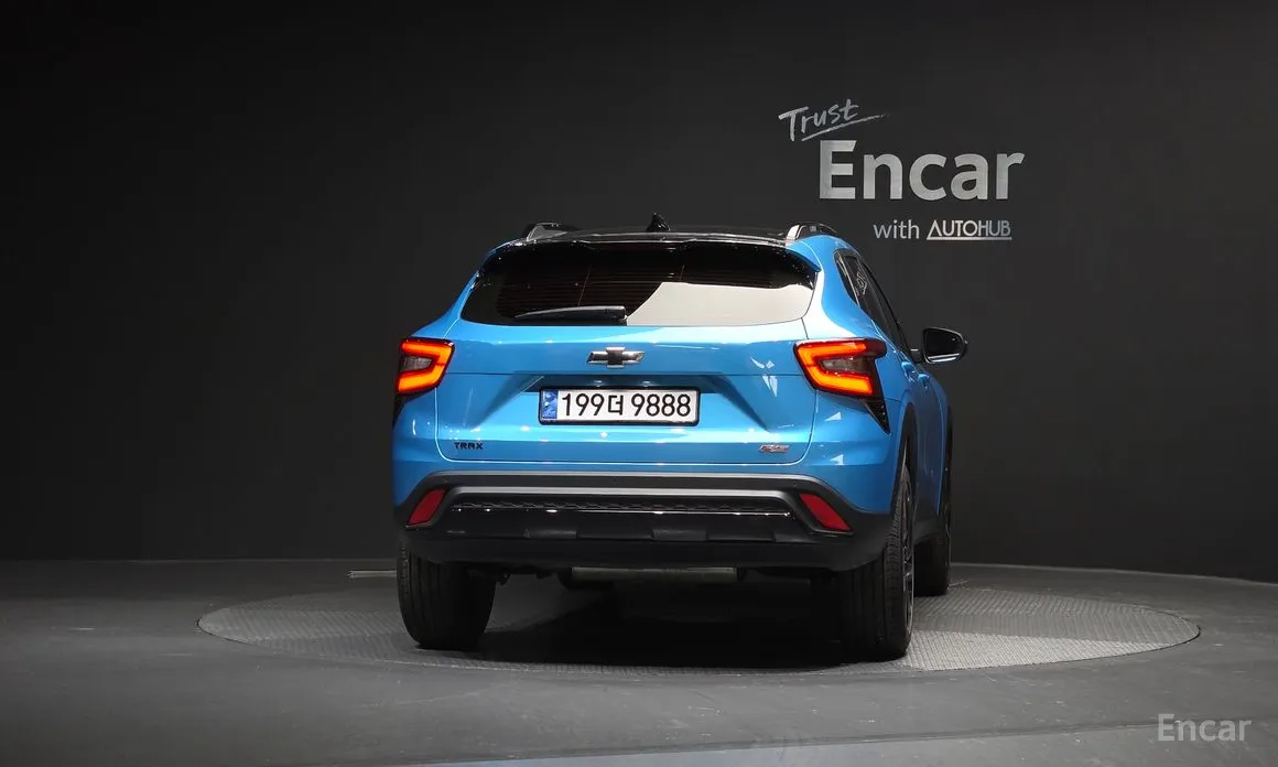 Фото 4 - Chevrolet Trax