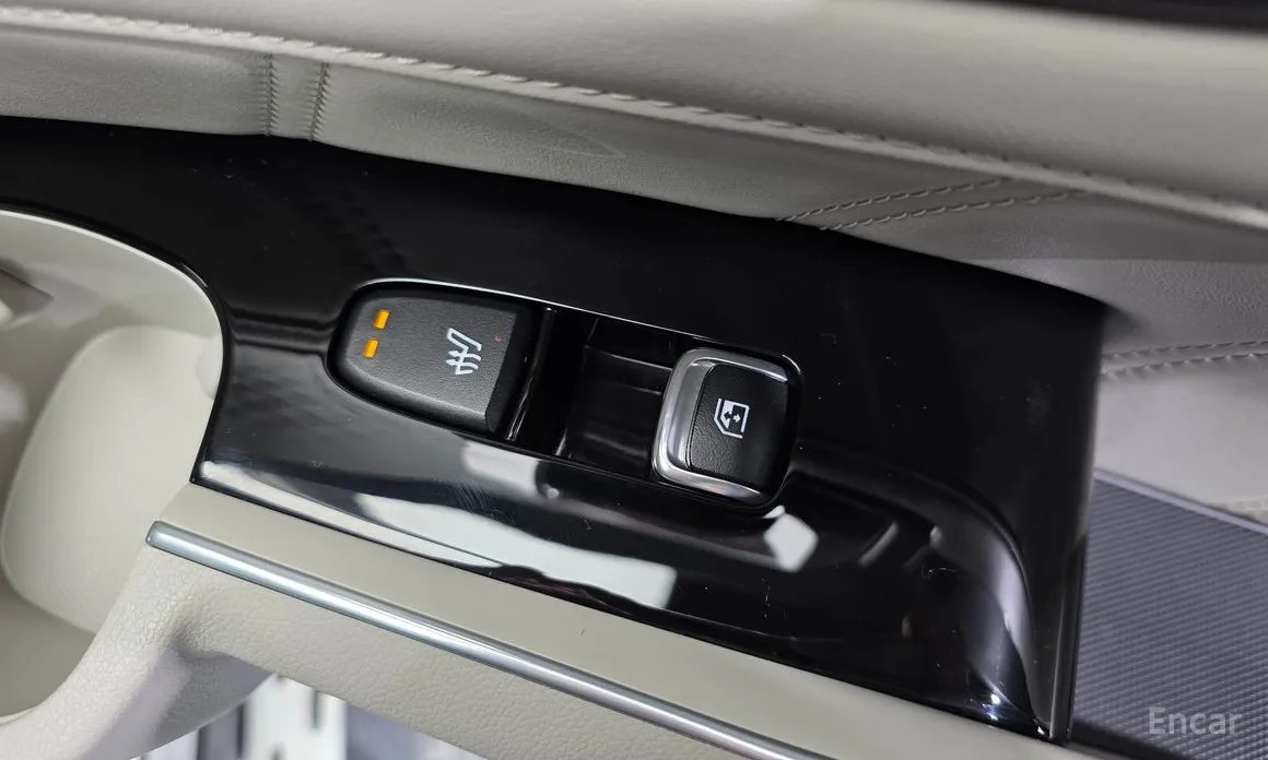 Фото 18 - Kia Sorento