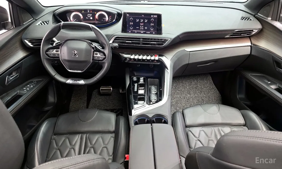 Фото 7 - Peugeot 5008