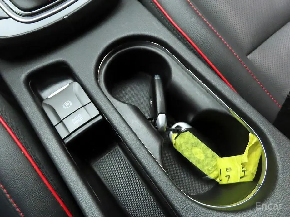 Фото 11 - Hyundai Kona